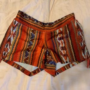 Mika yoga wear Lucia shorts xs